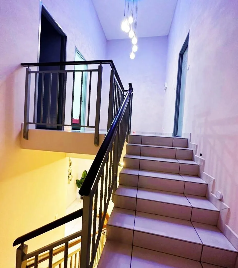 Family House At Town Area, You Feel Like Home Malacca